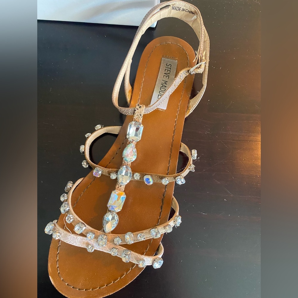 Steve Madden bejeweled rhinestones strap sandals. Size 10. Tan color.